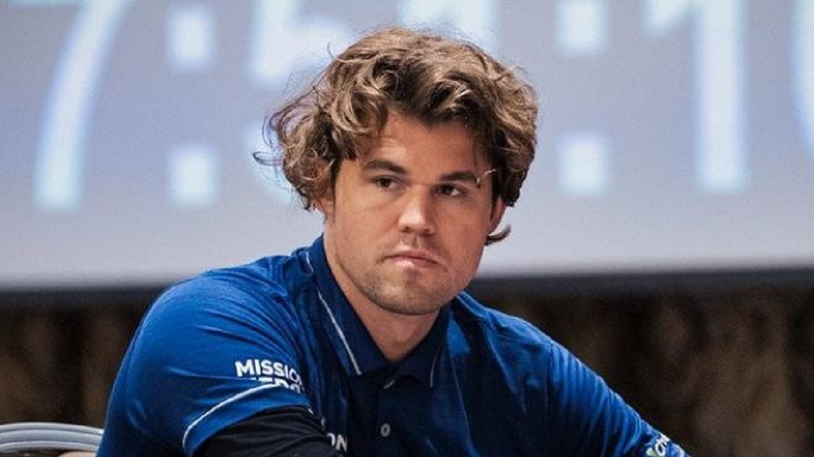 Echecs Deux Nouveaux Titres De Champion Du Monde Pour Magnus Carlsen