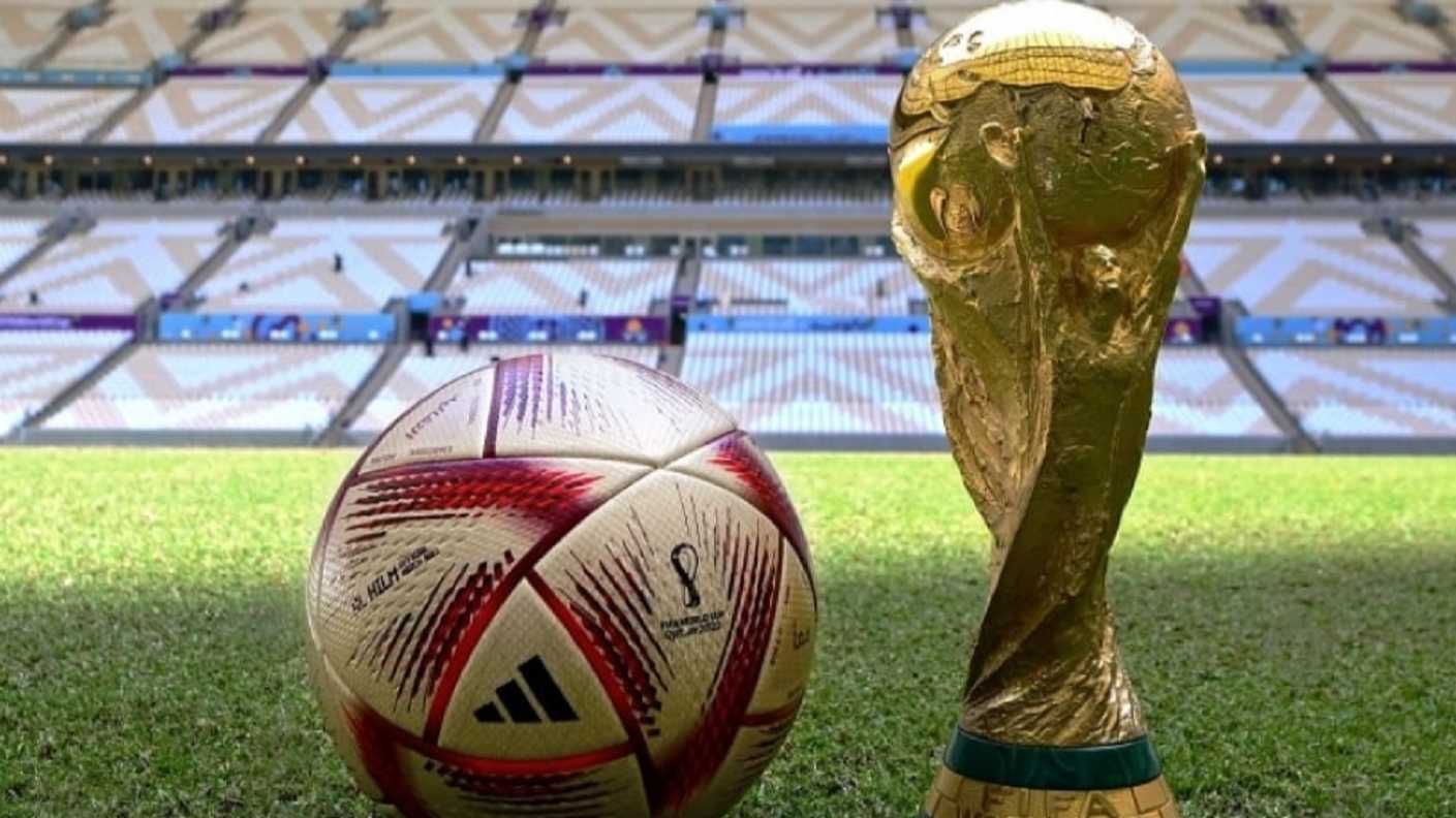 Coupe du monde 2022 : un nouveau ballon baptisé Al Hilm pour le dernier  carré